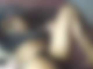 RueLynn Riot's Live Sex Cam Show