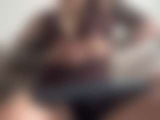 mia-gomex's Live Sex Cam Show