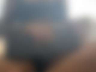 mia-gomex's Live Sex Cam Show