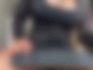 mia-gomex's Live Sex Cam Show