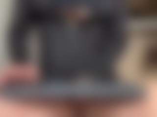 mia-gomex's Live Sex Cam Show