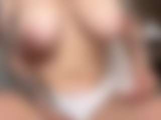 mia-gomex's Live Sex Cam Show
