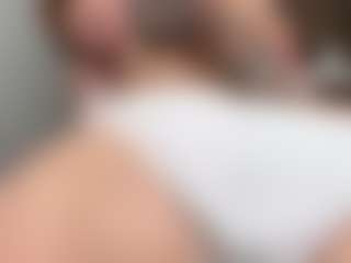 mia-gomex's Live Sex Cam Show