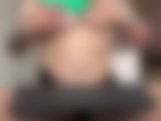 mia-gomex's Live Sex Cam Show