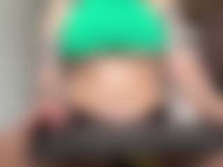 mia-gomex's Live Sex Cam Show