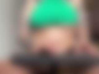 mia-gomex's Live Sex Cam Show