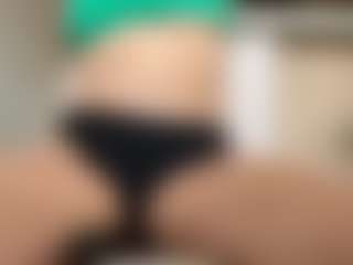 mia-gomex's Live Sex Cam Show
