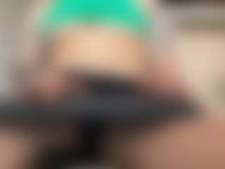 mia-gomex's Live Sex Cam Show