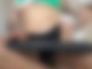 mia-gomex's Live Sex Cam Show