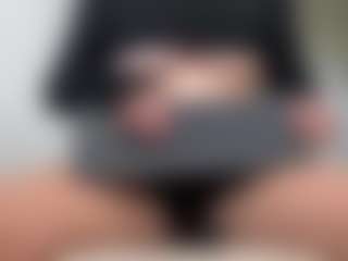 mia-gomex's Live Sex Cam Show