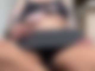 mia-gomex's Live Sex Cam Show