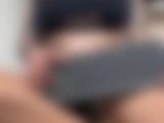 mia-gomex's Live Sex Cam Show