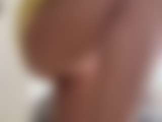 mia-gomex's Live Sex Cam Show