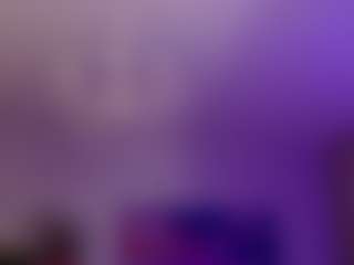 Live cam show with STRIPIRELLA - Hairy on Camming Site