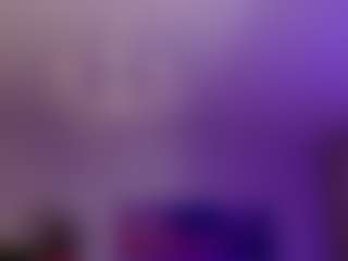 Live cam show with STRIPIRELLA - Curvy on Camsoda.co