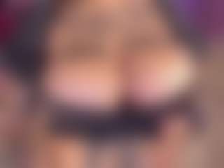 Live cam show with STRIPIRELLA - Facial Piercings on Sex Cam Show
