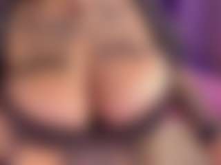 Live cam show with STRIPIRELLA - Big Tits on LiveSexCams6