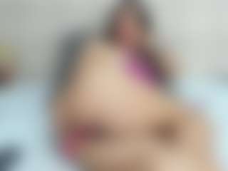 Live cam show with Cristal - French on CamClone | colombia