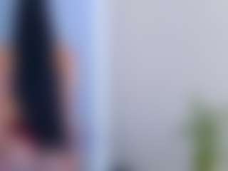 Live cam show with Melissa Bieira - Cuck on 1on1-livenow