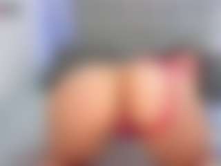 Melissa Bieira's Live Sex Cam Show