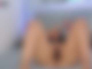 Melissa Bieira's Live Sex Cam Show