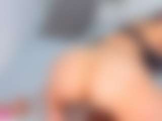Melissa Bieira's Live Sex Cam Show