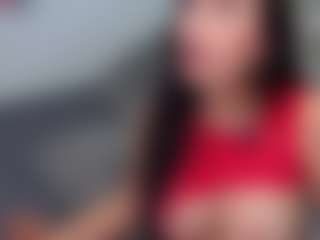 Live cam show with Melissa Bieira - Shaved Pussy on Uber Horny