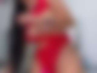 Live cam show with Melissa Bieira - Spank Curvy on camwithhim.com