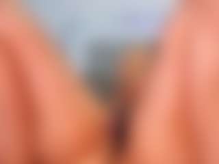 Melissa Bieira's Live Sex Cam Show