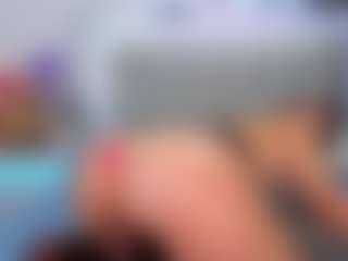 Melissa Bieira's Live Sex Cam Show