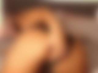 celiahenn's Live Sex Cam Show