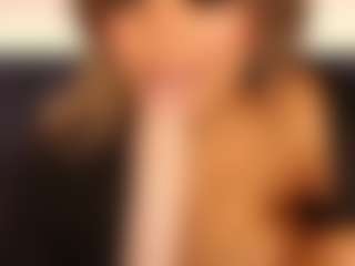 Live cam show with celiahenn - Smoking on live18s.com