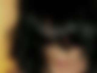 WowMature MILF webcam performer live streaming