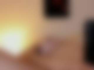 Live cam show with WowMature - Skinny MILF on CamClone