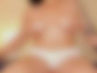 Live cam show with WowMature - Athletic MILF on camwithhim.com