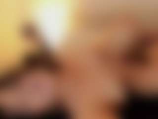Live cam show with WowMature - Trimmed Granny on Camsoda