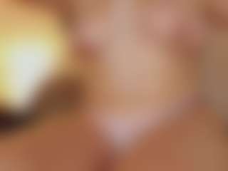 Live cam show with WowMature - Squirt MILF on Dolls Live