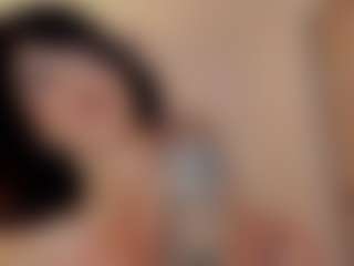 Live cam show with WowMature - Living Room on madthumbs