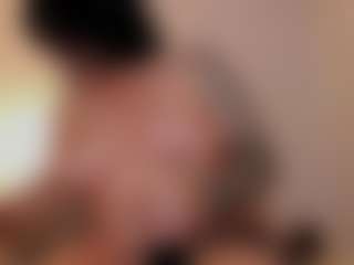 Live cam show with WowMature - Bedroom Mature on Dare Cams