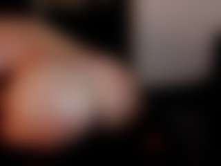 Live cam show with WowMature - Mature Toys on Gym Cam Girls