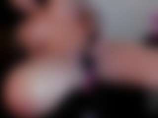 WowMature's Live Sex Cam Show