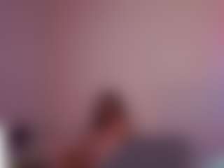Live cam show with yssadiamond - Spy MILF on CamSextacy