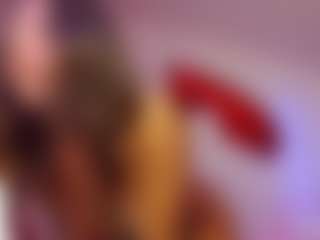 Live cam show with yssadiamond - Deepthroat on luckytryst.com