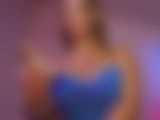 Live cam show with yssadiamond - Petite on Camsoda