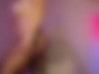 Live cam show with yssadiamond - Spanks on Camsoda