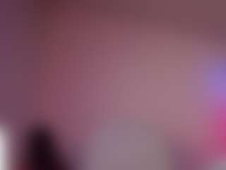 Live cam show with yssadiamond - Deepthroat on Camsoda