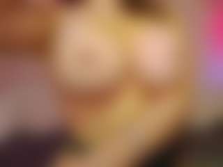 Live cam show with yssadiamond - Brown Hair MILF on crypto-cams