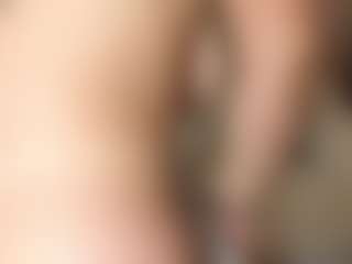 Live cam show with Antonella cano - Toes on Camsoda