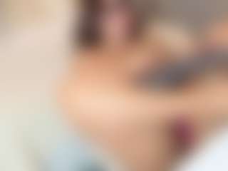 Live cam show with Antonella cano - Latina on Livezox | colombia