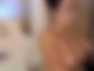 Live cam show with Antonella cano - Anal Curvy on Camsoda